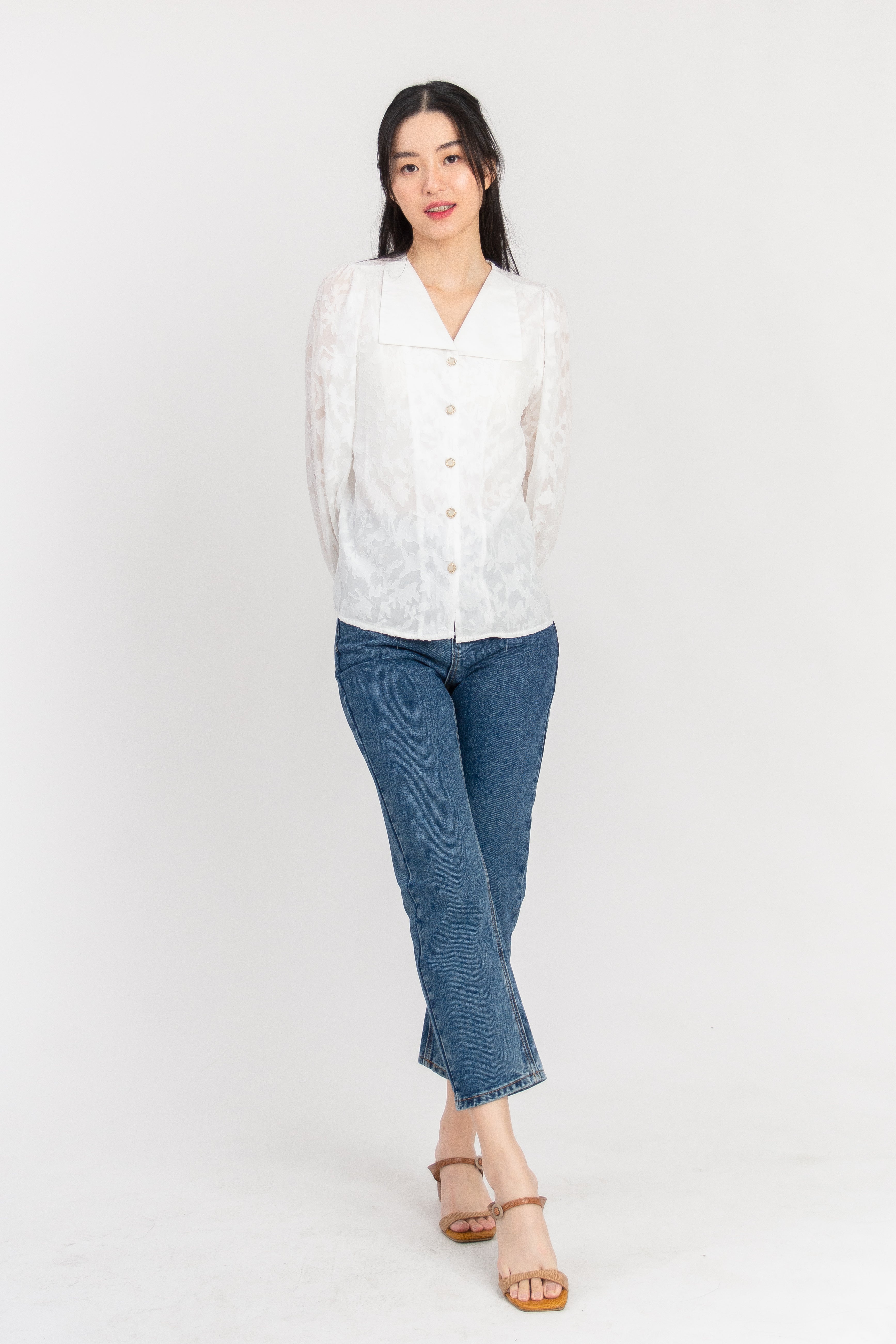 Alessa Broderie Button Down Top