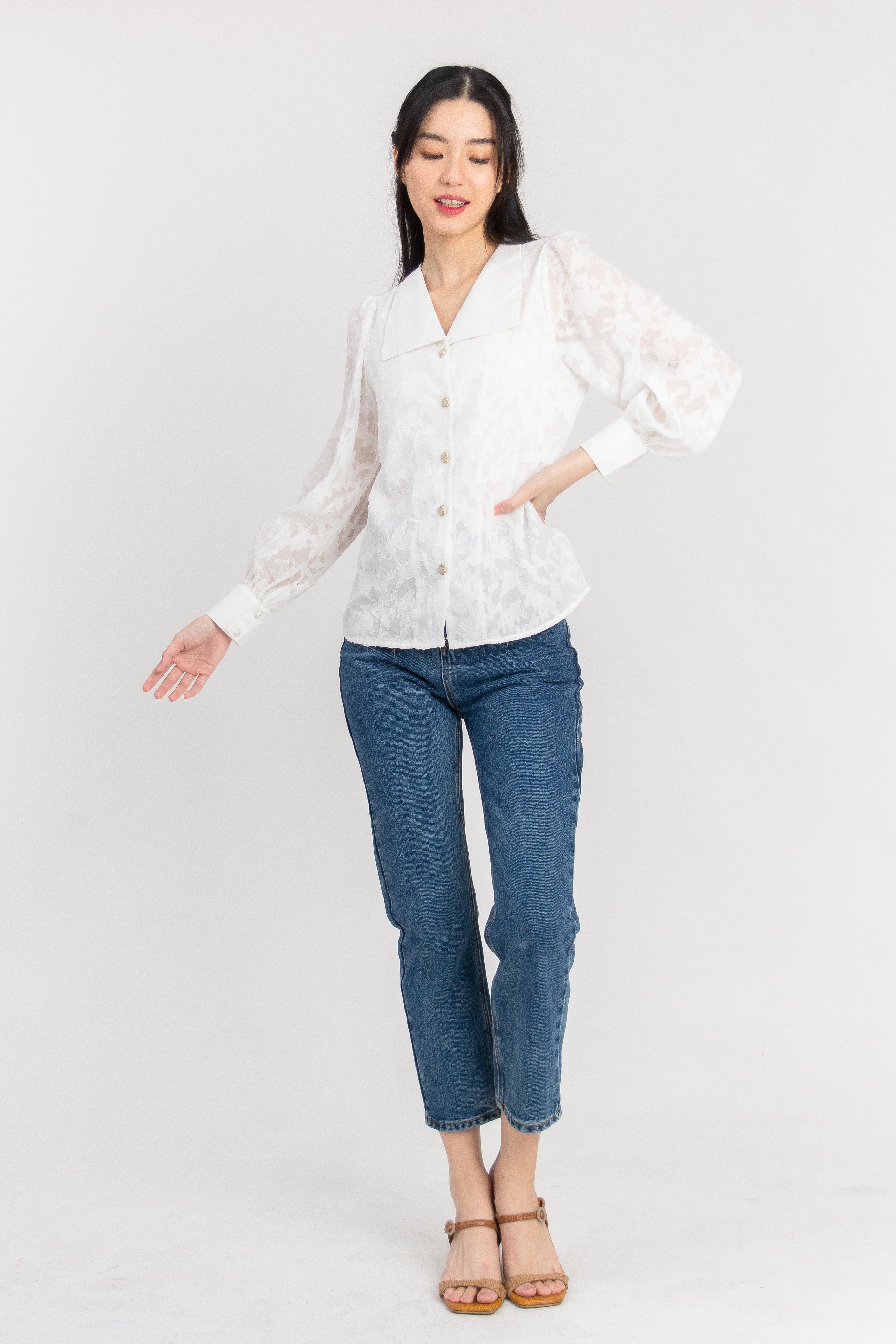 Alessa Broderie Button Down Top