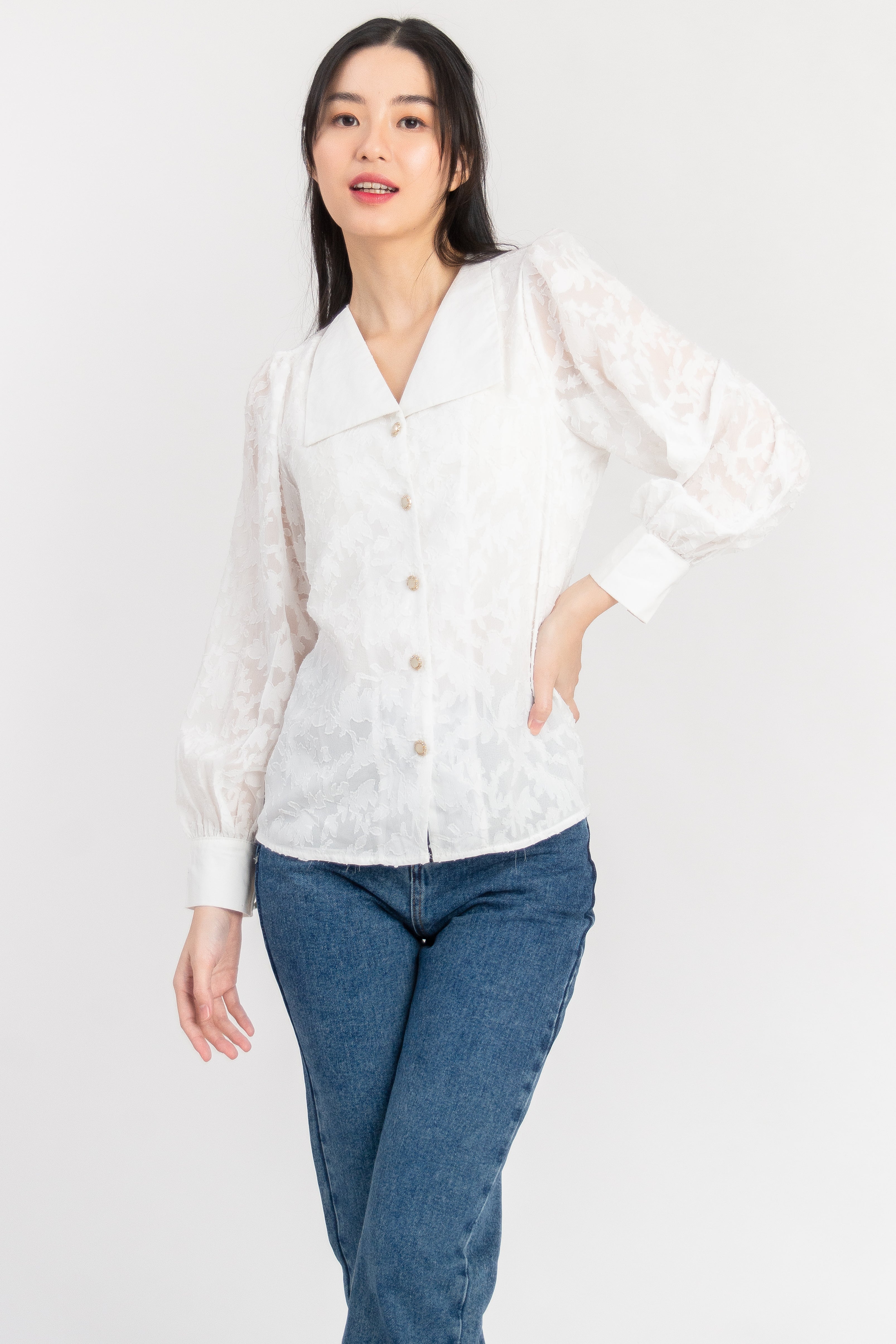 Alessa Broderie Button Down Top