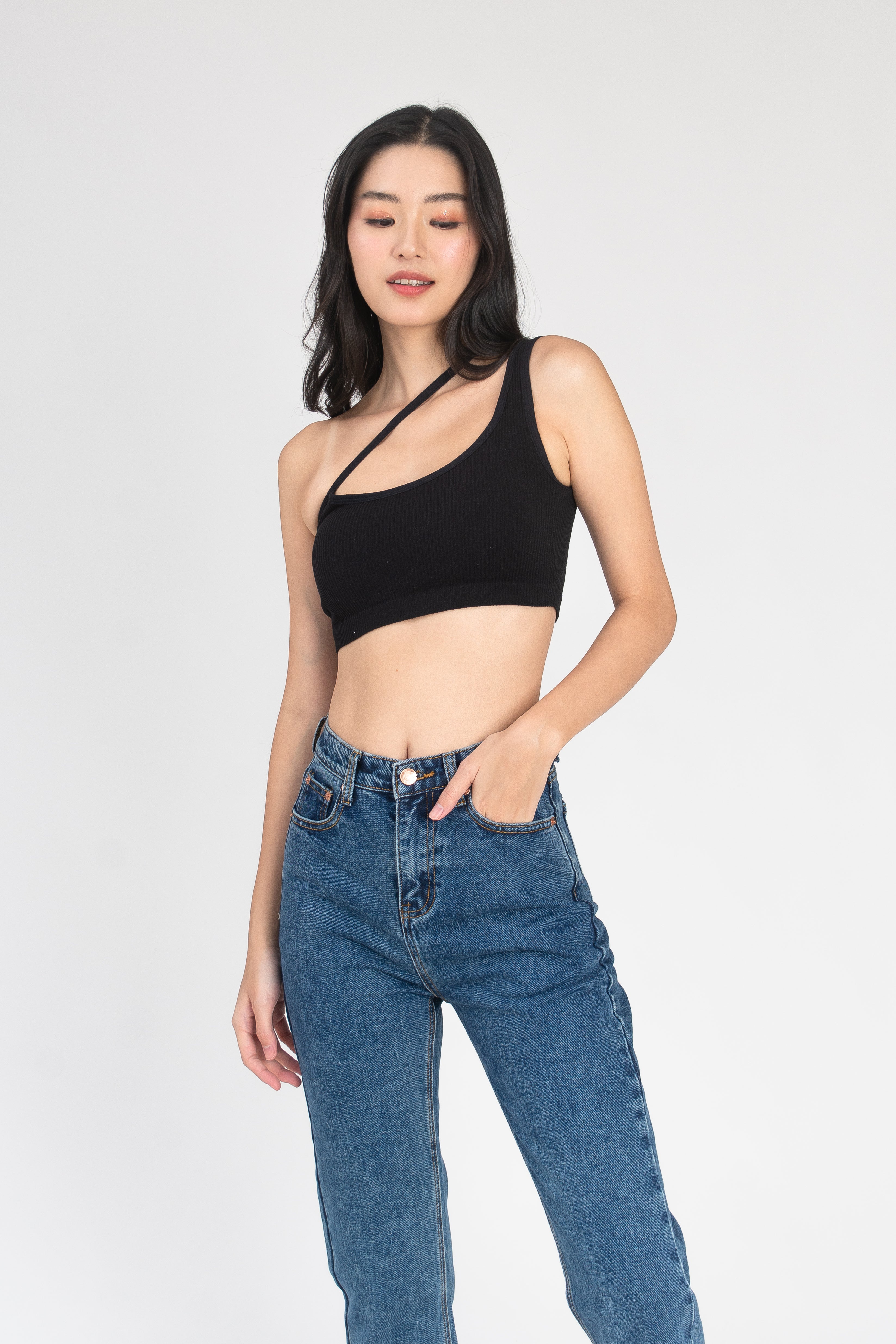 Shiela Crop Top in Black