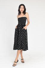 Load image into Gallery viewer, Kelsie Floral All Over Smocked Midi Dress
