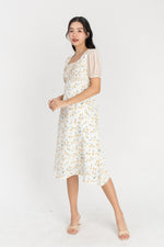 Load image into Gallery viewer, Dariela Floral All Over Midi Dress
