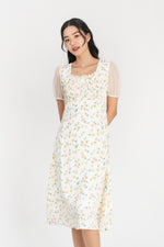 Load image into Gallery viewer, Dariela Floral All Over Midi Dress
