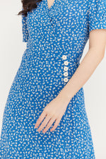 Load image into Gallery viewer, Madie Blue Floral Midi Dress
