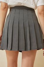 Load image into Gallery viewer, Tracie Gingham Pleated Skirt
