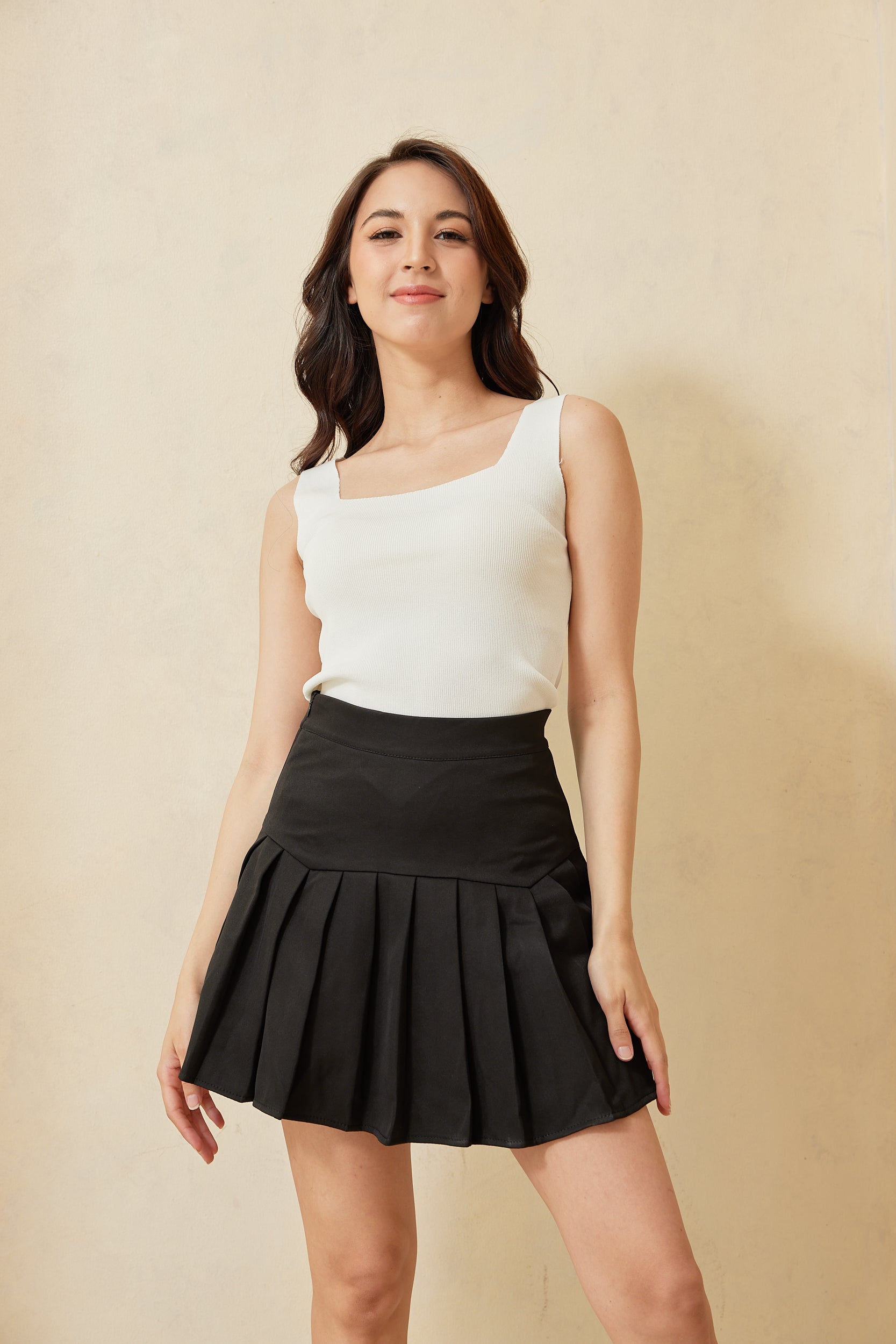 Bevelia Pleated Mini Skirt