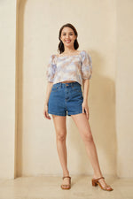 Load image into Gallery viewer, Angea Puff Sleeves Crop Top
