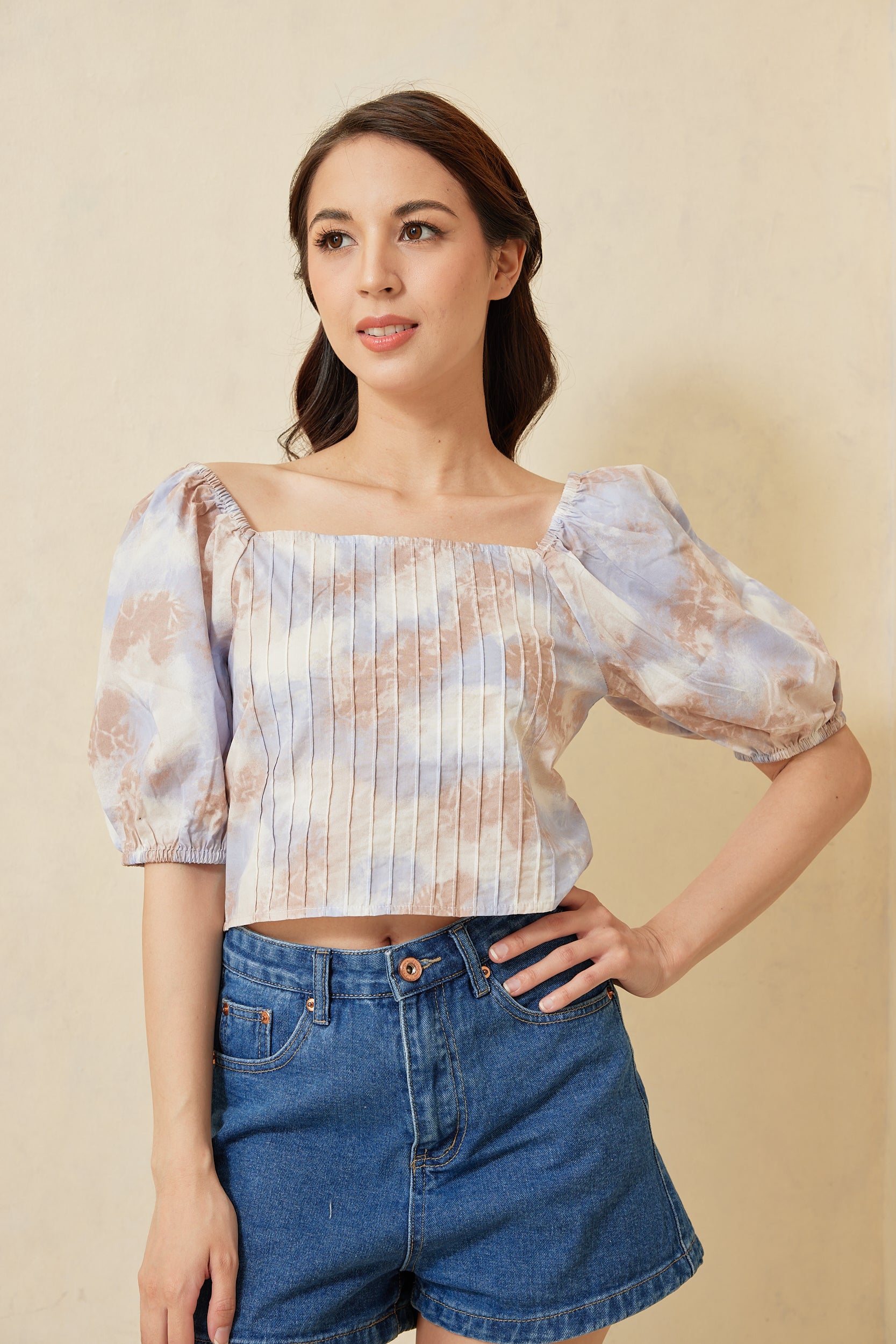 Angea Puff Sleeves Crop Top